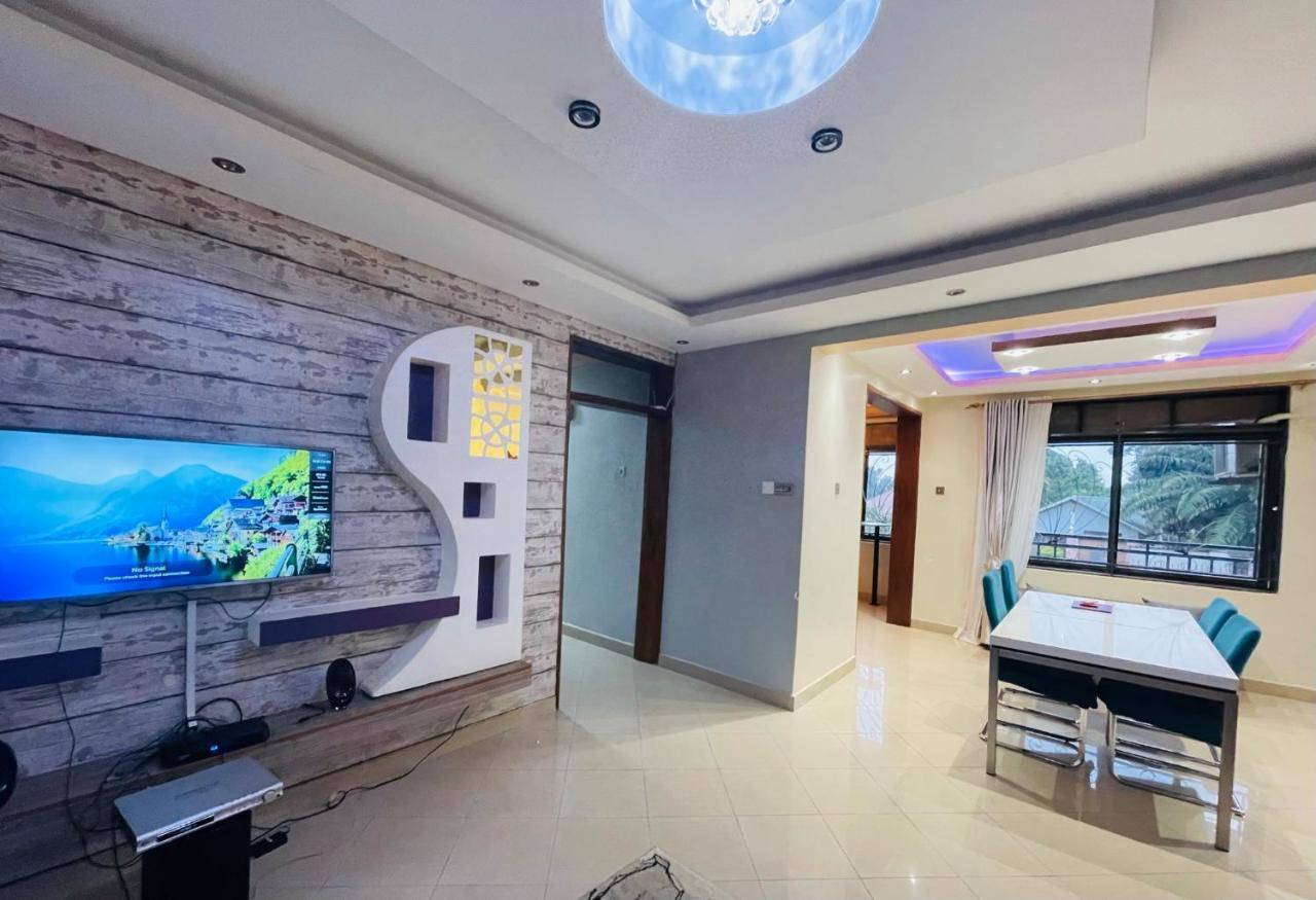 Trendy Apartments เอนเทบเบ้ ภายนอก รูปภาพ